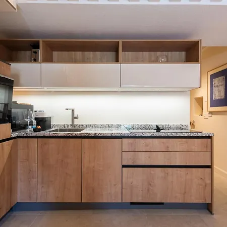 The Artist House - Calata Marconi Apartament *